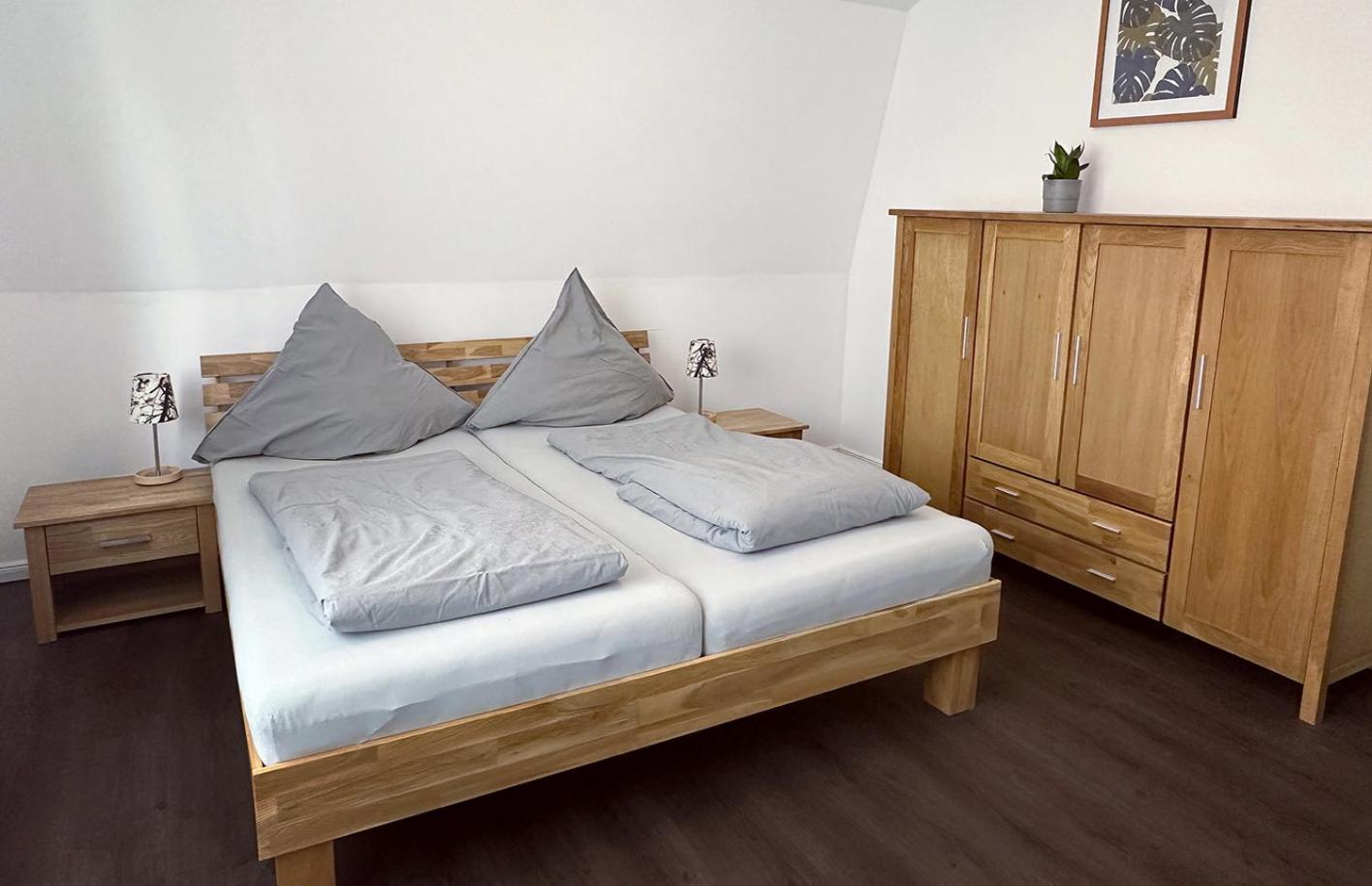 Apartment Kirschbluete2 Norden Phòng bức ảnh